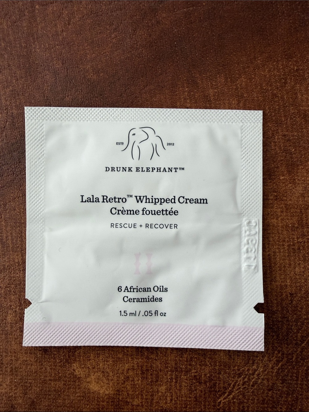 🩵 4/10$ or 10/20$ 🩵 sample size makeup & skincare Lala Retro Whipped Cream